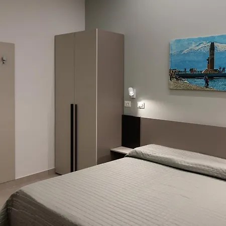 Kalos Guest house *